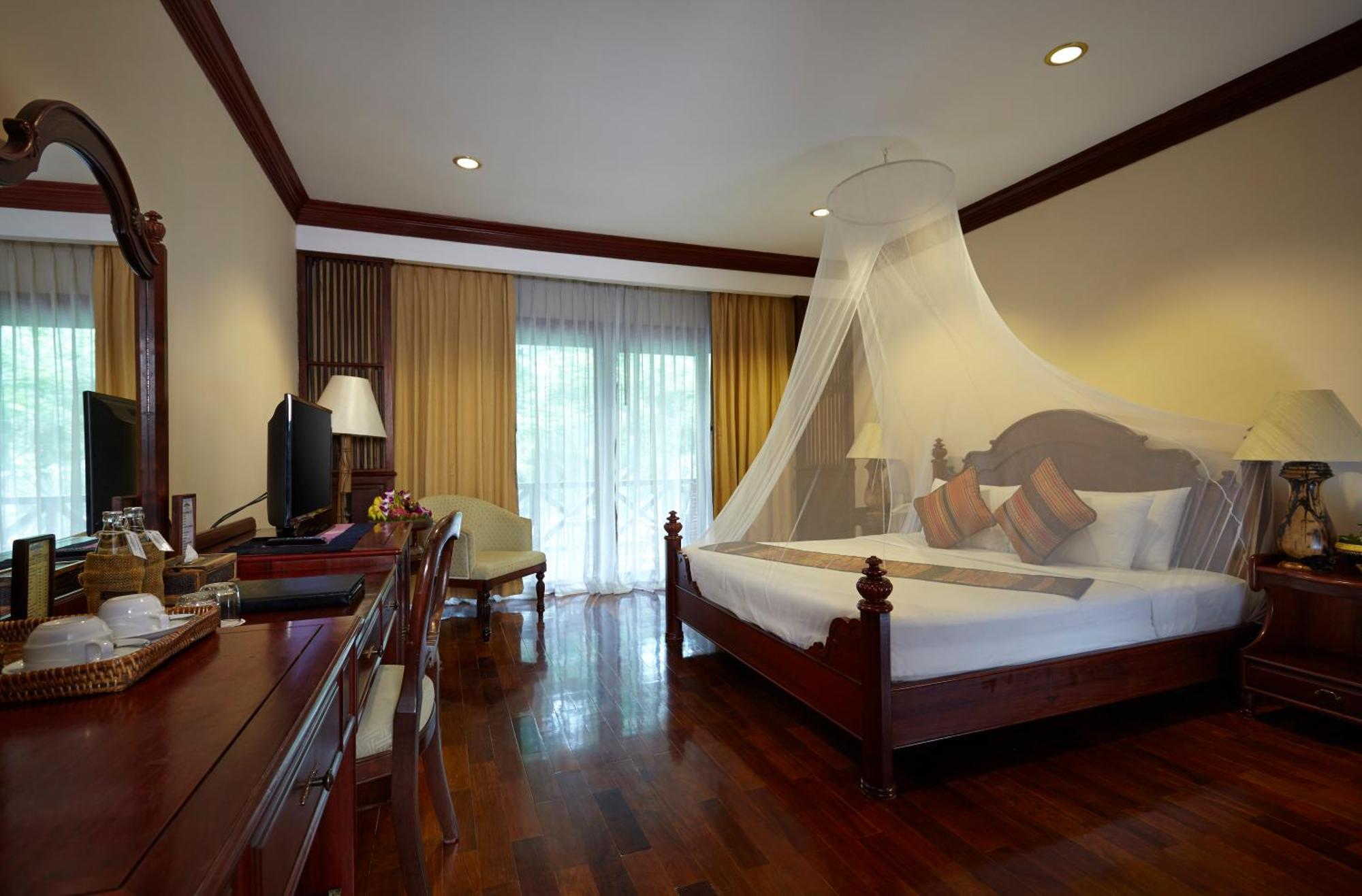 Santi Resort & Spa Luang Prabang Exteriör bild